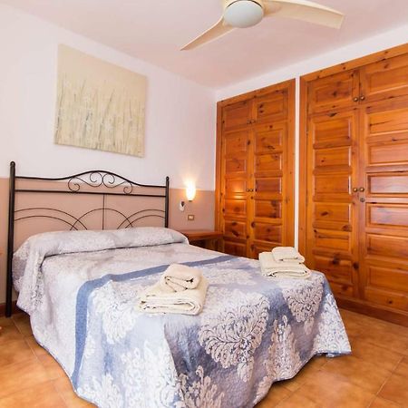 Beachfront Apartment アロナ エクステリア 写真